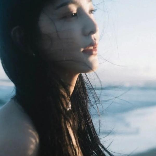 校影迷雾